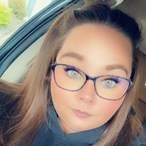 Meet your Posher, Ashleigh